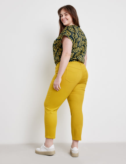 Samoon Yellow Colored Jeans , Betty